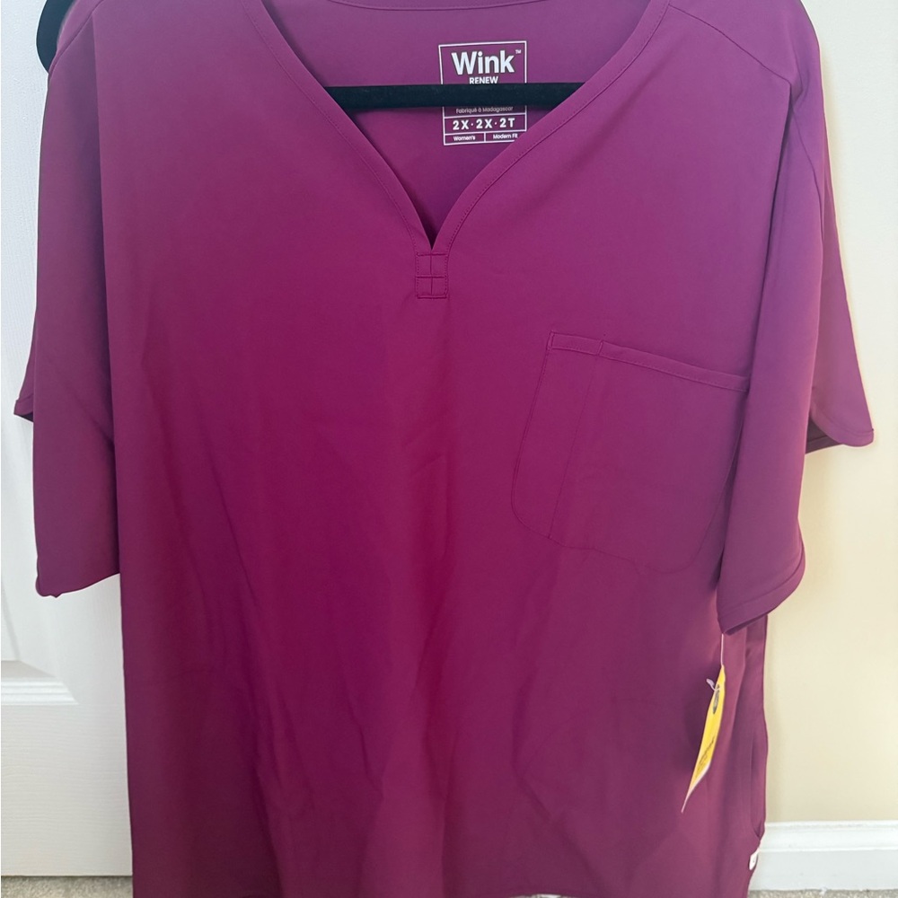 Wink Women's scrub top